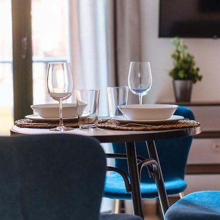 Chiqui And Vicente Suite Apartments Σεβίλλη Εξωτερικό φωτογραφία
